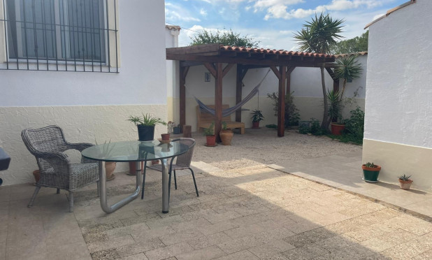 Resale - Finca / Country Property - Abanilla