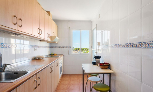 Resale - Apartment / flat - Orihuela Costa - Campoamor