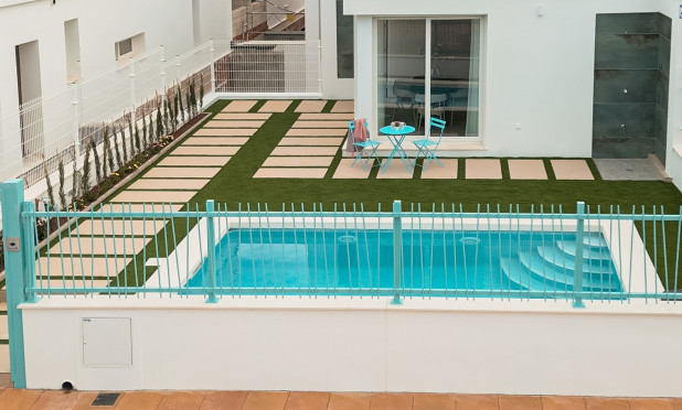 Obra nueva - Adosado - Los Alcazares - Los Alcázares