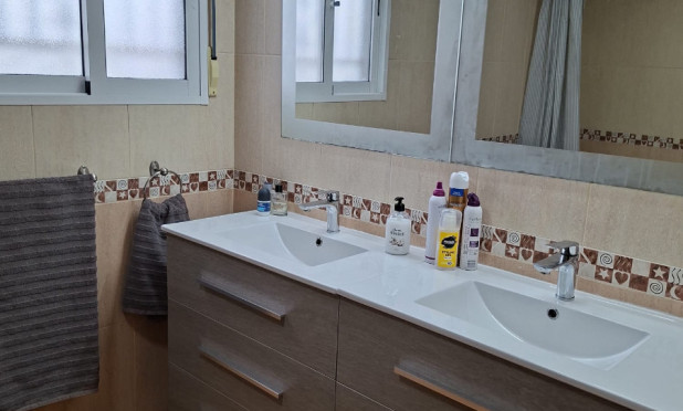 Revente - Villa - Catral