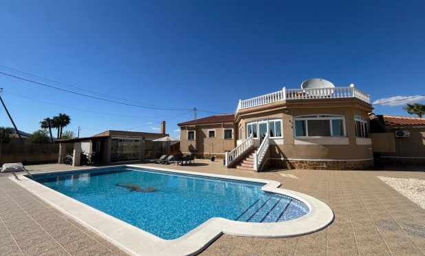 Revente - Villa - Catral