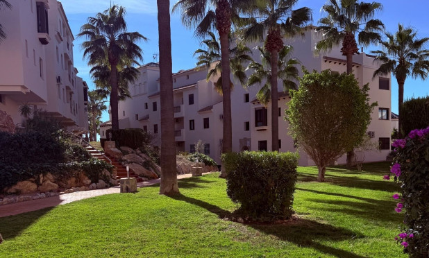 Resale - Apartment / flat - Orihuela Costa - Las Ramblas