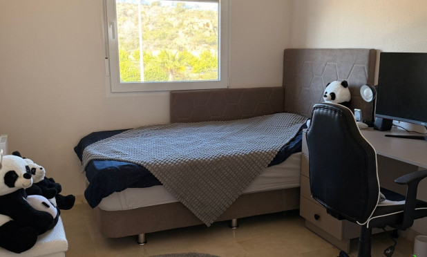 Resale - Apartment / flat - Orihuela Costa - Las Ramblas