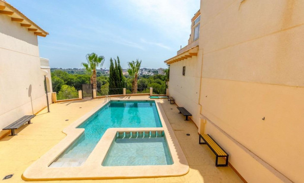 Resale - Apartment / flat - Orihuela Costa - Campoamor