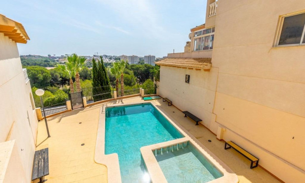 Resale - Apartment / flat - Orihuela Costa - Campoamor