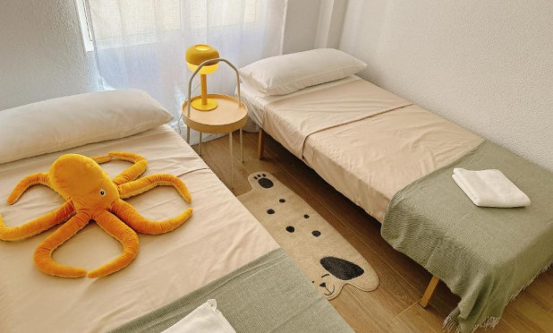 Wiederverkauf - Wohnung - Torrevieja - Playa del Cura