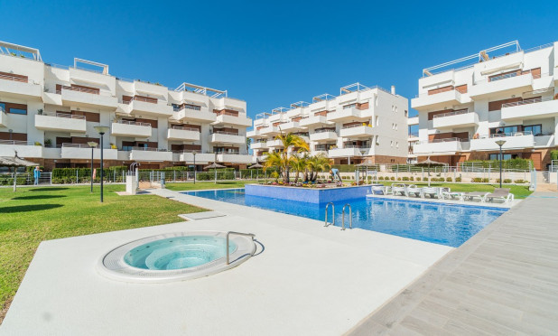 Resale - Apartment / flat - Orihuela Costa - Dehesa de campoamor