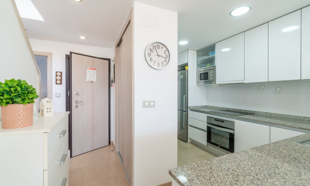 Resale - Apartment / flat - Orihuela Costa - Dehesa de campoamor