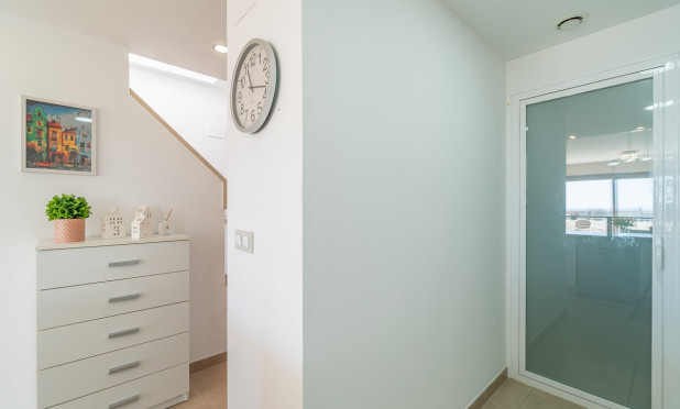 Resale - Apartment / flat - Orihuela Costa - Dehesa de campoamor