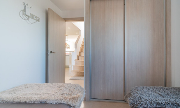 Resale - Apartment / flat - Orihuela Costa - Dehesa de campoamor