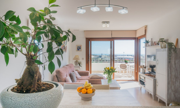 Resale - Apartment / flat - Orihuela Costa - Dehesa de campoamor