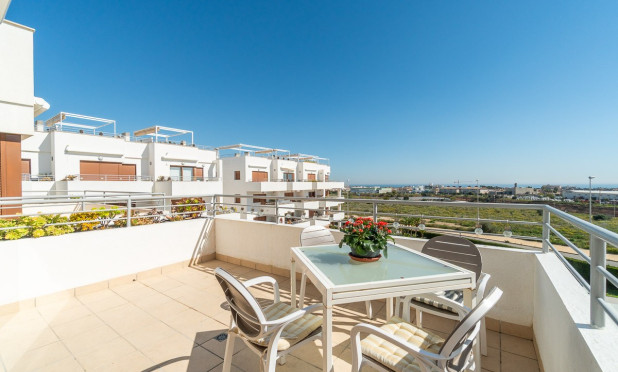 Resale - Apartment / flat - Orihuela Costa - Dehesa de campoamor