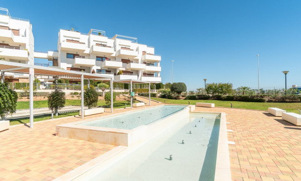 Resale - Apartment / flat - Orihuela Costa - Dehesa de campoamor