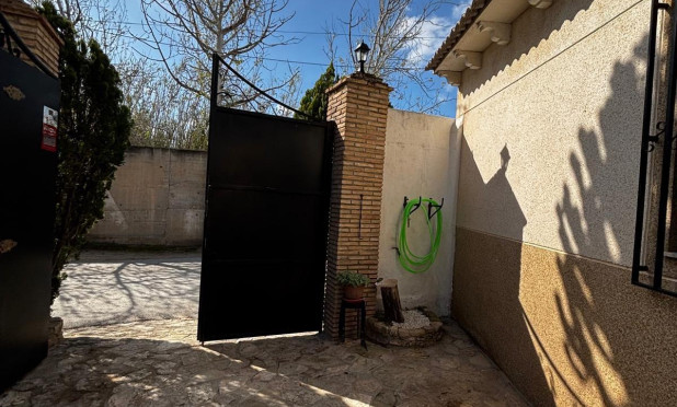 Wiederverkauf - Finca / Landgut - Benejúzar