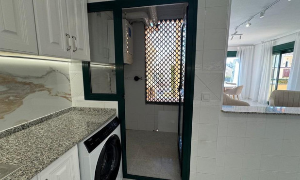 Herverkoop - Appartement / flat - Orihuela Costa - Las Filipinas