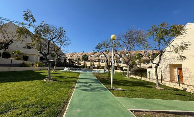 Herverkoop - Appartement / flat - Orihuela Costa - Las Filipinas