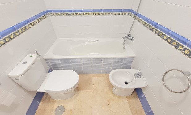 Revente - Maison de ville - Villamartín - Los Dolses