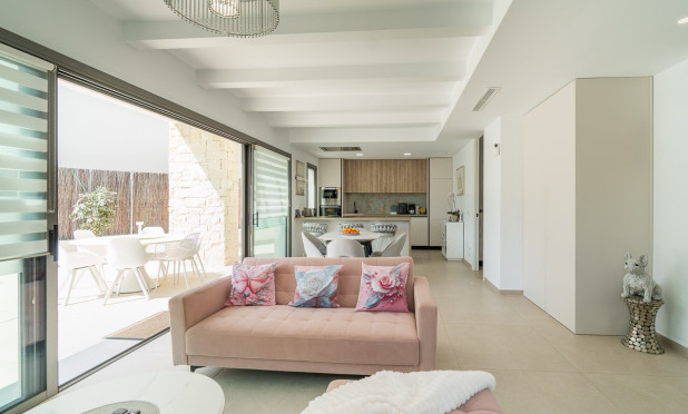 Revente - Villa - Orihuela Costa - Villamartin Golf