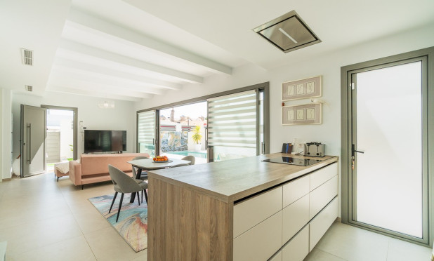 Revente - Villa - Orihuela Costa - Villamartin Golf