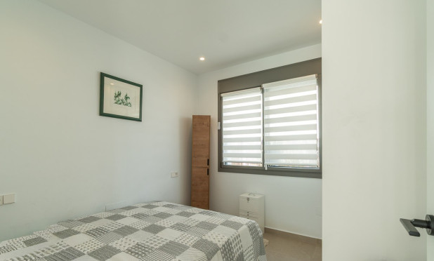 Revente - Villa - Orihuela Costa - Villamartin Golf