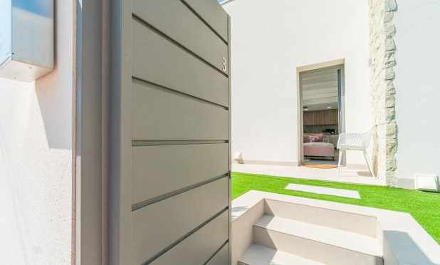 Revente - Villa - Orihuela Costa - Villamartin Golf