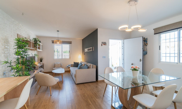 Resale - Townhouse - Torrevieja - El Limonar