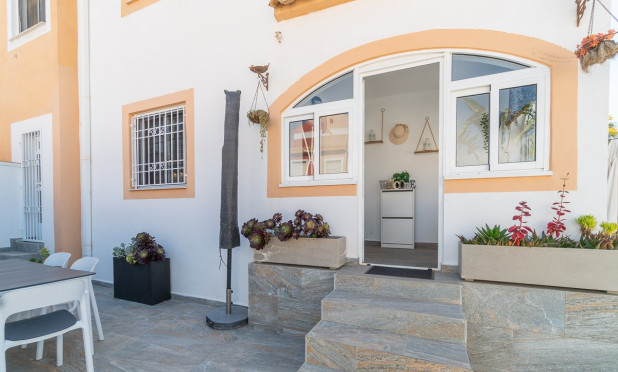 Resale - Townhouse - Torrevieja - El Limonar