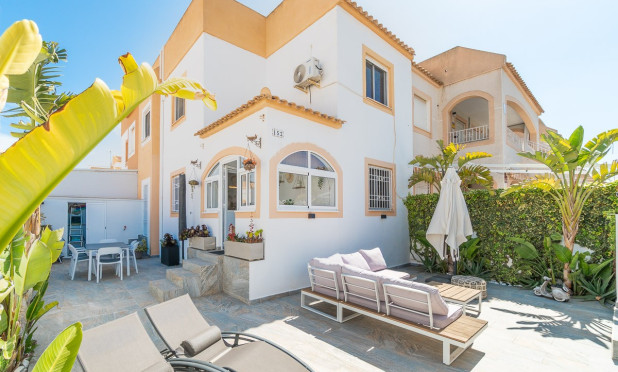 Resale - Townhouse - Torrevieja - El Limonar