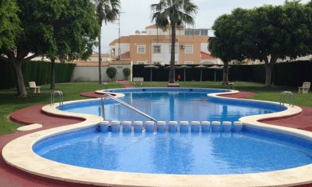 Resale - Townhouse - Torrevieja - El Limonar
