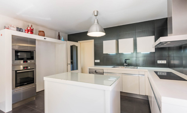 Resale - Villa - Molina De Segura - MOLINA DEL SEGURA