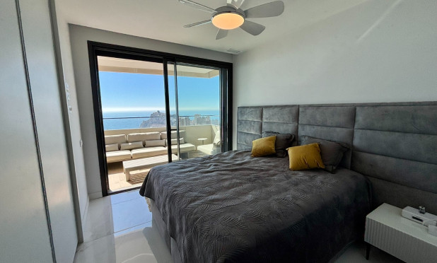 Resale - Apartment / flat - Benidorm - Zona de Poniente