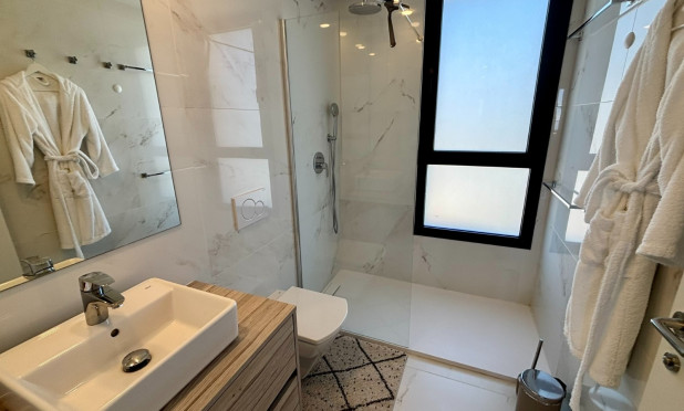 Resale - Apartment / flat - Benidorm - Zona de Poniente