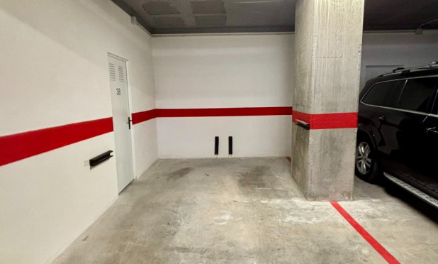 Resale - Apartment / flat - Benidorm - Zona de Poniente