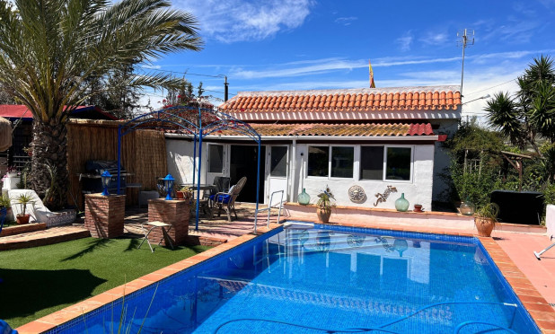 Resale - Finca / Country Property - Cartagena