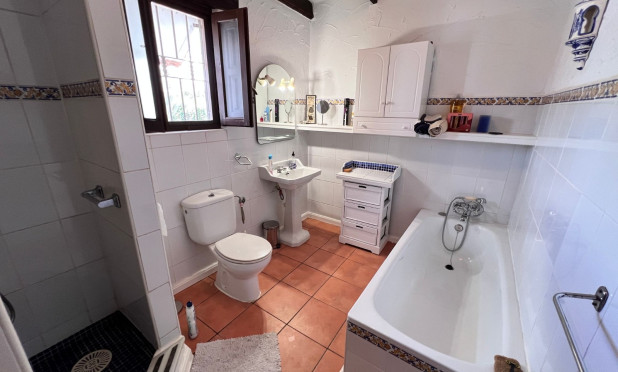 Resale - Finca / Country Property - Cartagena