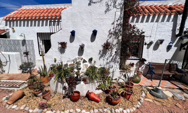 Resale - Finca / Country Property - Cartagena