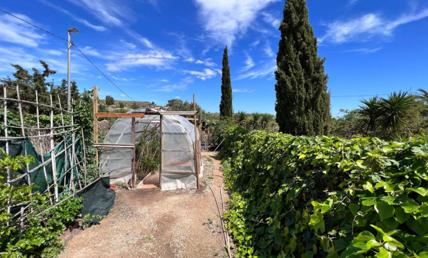 Resale - Finca / Country Property - Cartagena