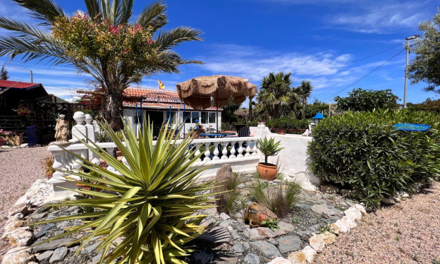 Resale - Finca / Country Property - Cartagena