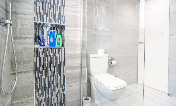 Odsprzedaż - Finca / Nieruchomość wiejska - Algorfa - ALGORFA