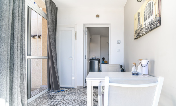 Odsprzedaż - Finca / Nieruchomość wiejska - Algorfa - ALGORFA