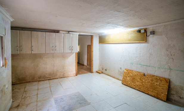 Odsprzedaż - Finca / Nieruchomość wiejska - Algorfa - ALGORFA