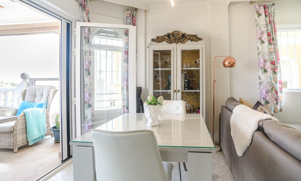 Herverkoop - Villa - San Fulgencio - urb.la marina