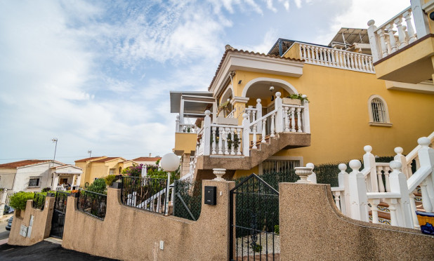 Herverkoop - Villa - San Fulgencio - urb.la marina