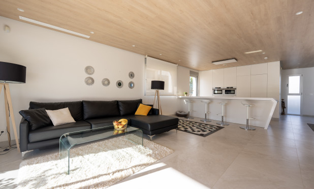 Odsprzedaż - Villa - Orihuela Costa - Cabo Roig