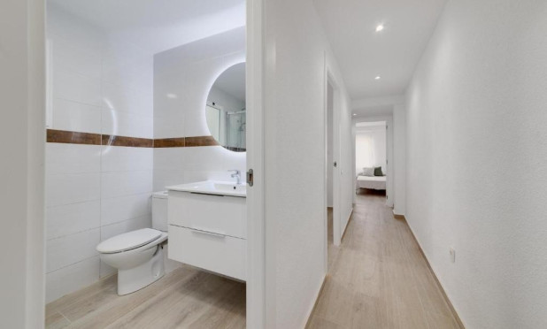 Herverkoop - Appartement / flat - Torrevieja - Playa del Cura