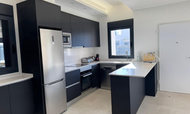 Herverkoop - Villa - San Fulgencio