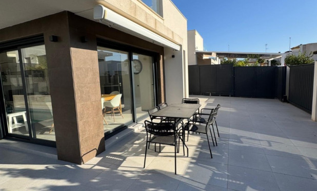 Herverkoop - Villa - San Fulgencio