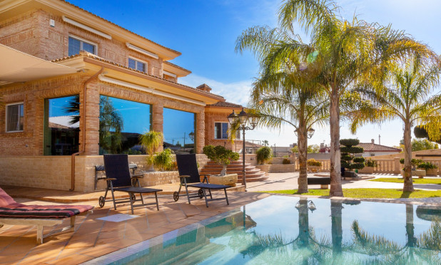 Odsprzedaż - Villa - San Vicente del Raspeig - Los Girasoles