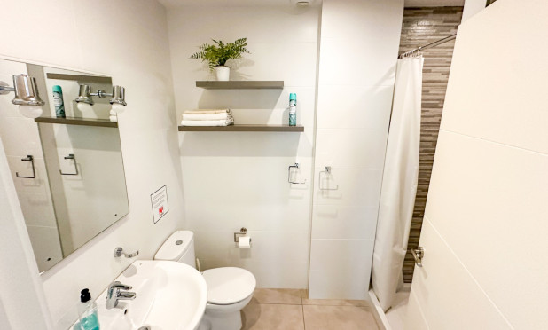 Resale - Apartment / flat - Orihuela Costa - Los Dolses