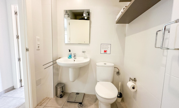 Resale - Apartment / flat - Orihuela Costa - Los Dolses